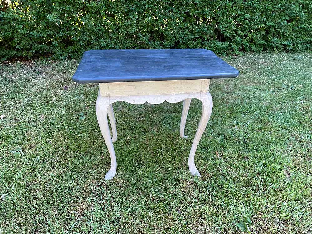 Malet dansk rokoko tebord