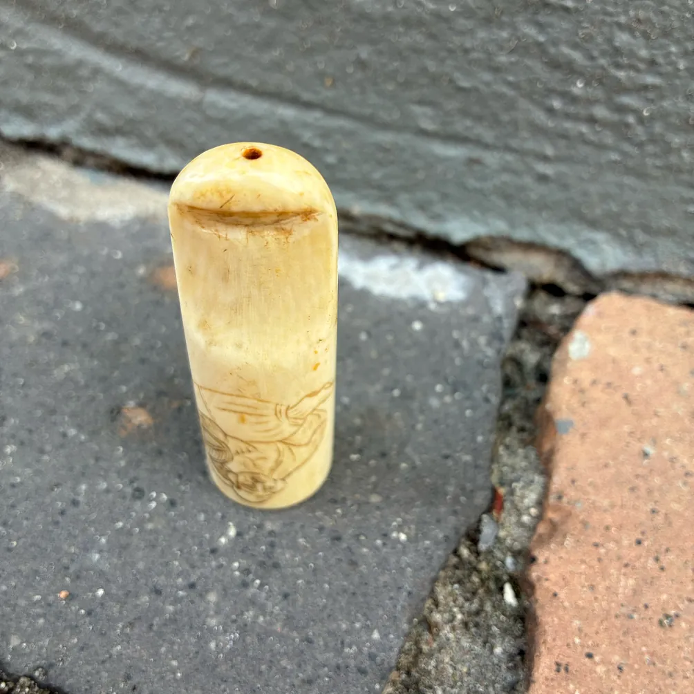 Cigarholder i ben. Kina 